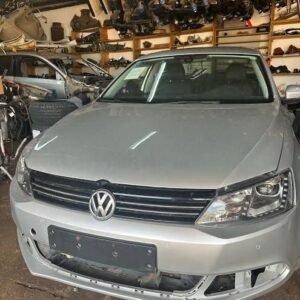 PAR DE FAROL JETTA TSI